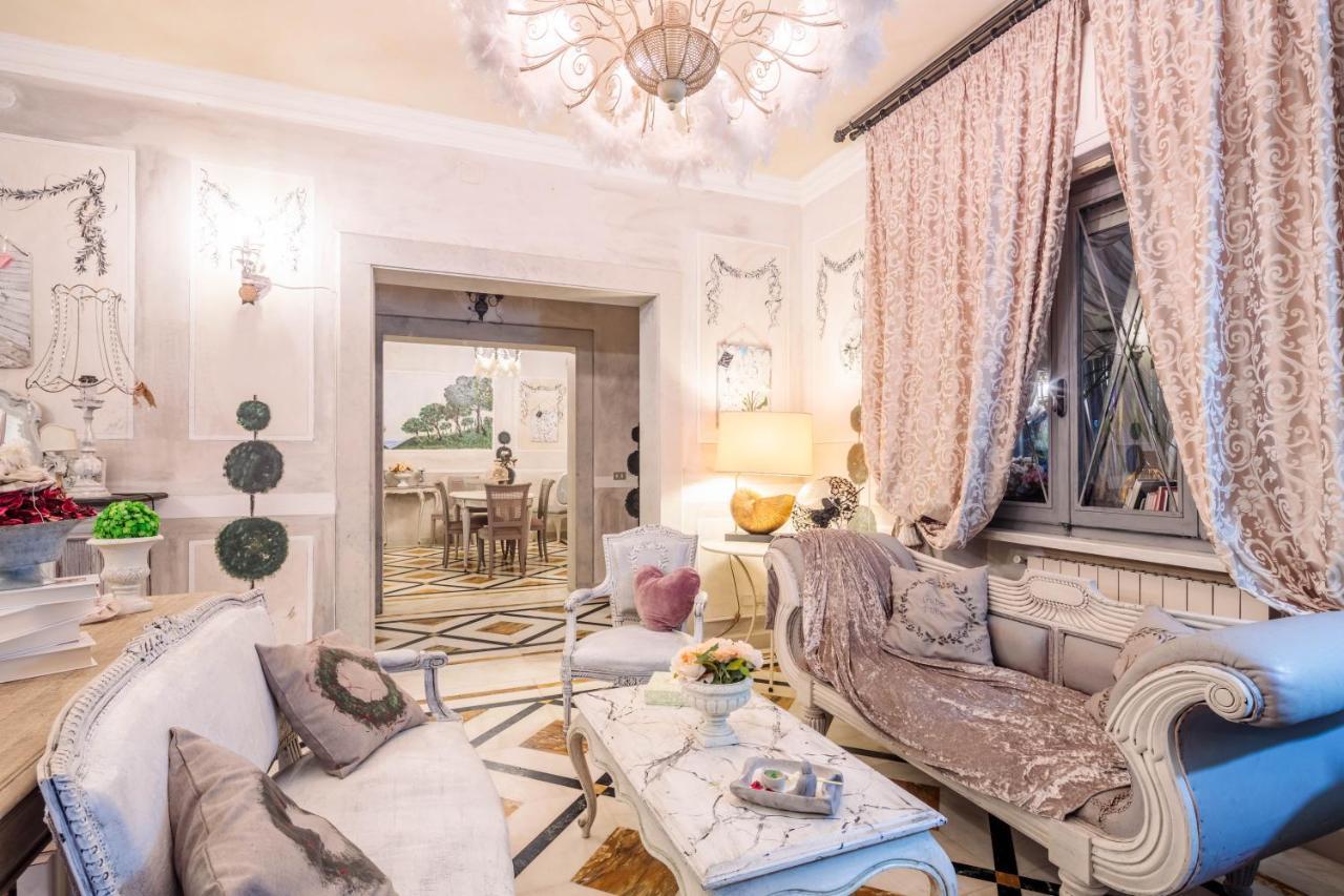 Hotel Luciana Marina di Massa Kültér fotó